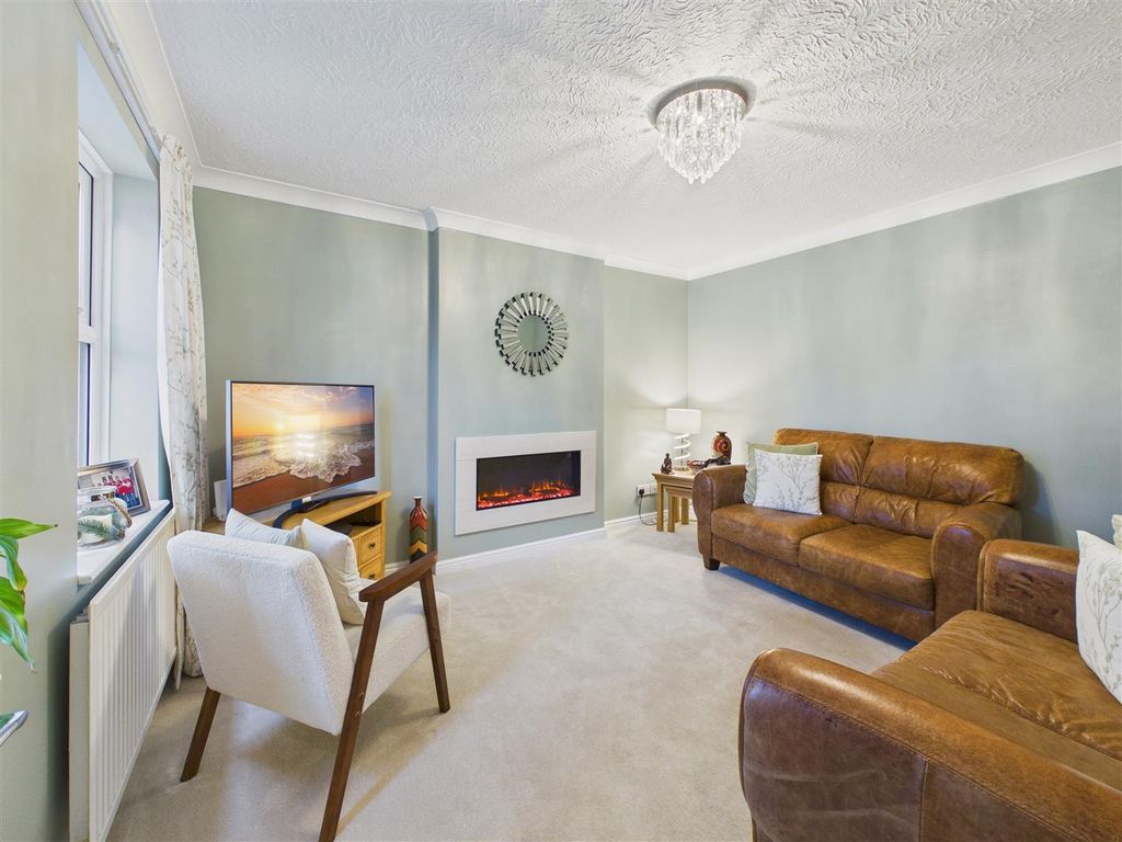 Additional image 8 of 5 bed detached house for saleThe Ridings, North Ferriby HU14