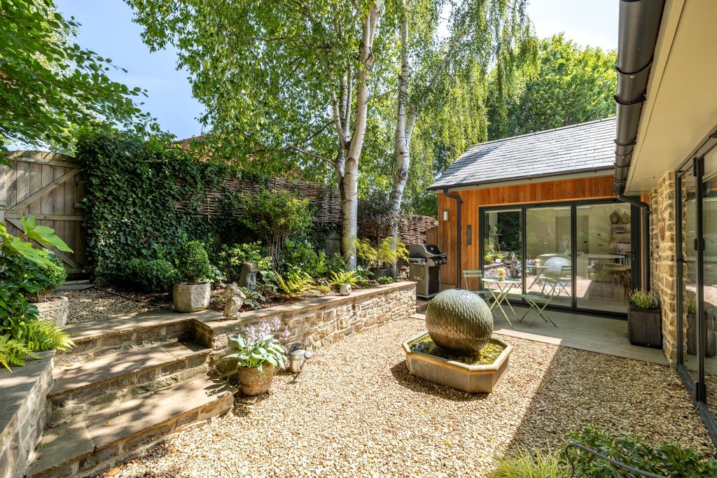 Additional image 27 of 5 bed town house for saleLower Mill Street, Ludlow, Shropshire SY8