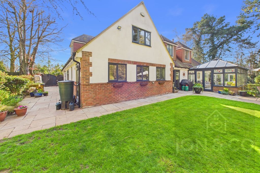 Additional image 3 of 4 bed detached house for salePark View, Moulton, Northampton NN3