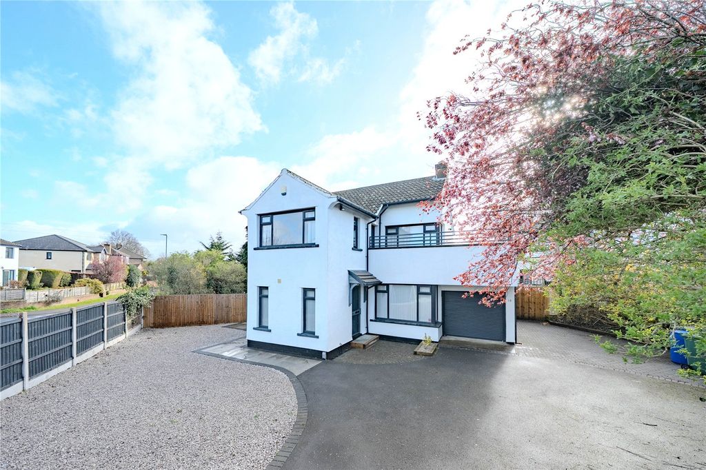 3 bed detached house for saleWoodhall Park Drive, Stanningley, Pudsey, West Yorkshire LS28