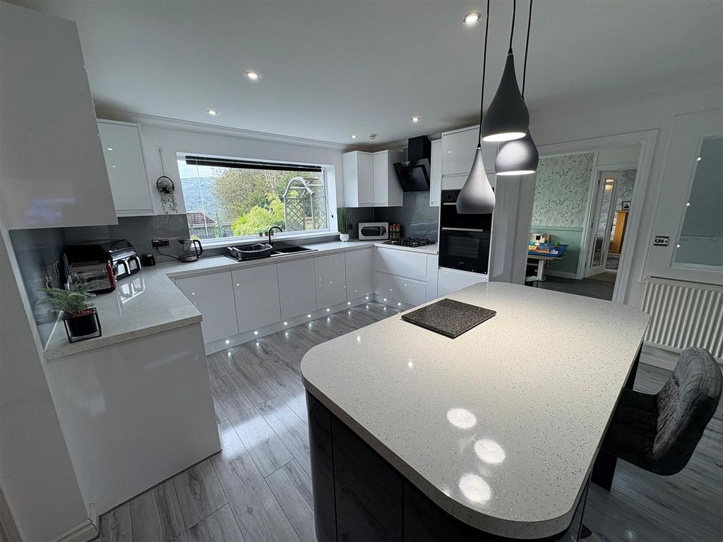 Additional image 9 of 6 bed detached house for saleLlynfi Court, Maesteg CF34