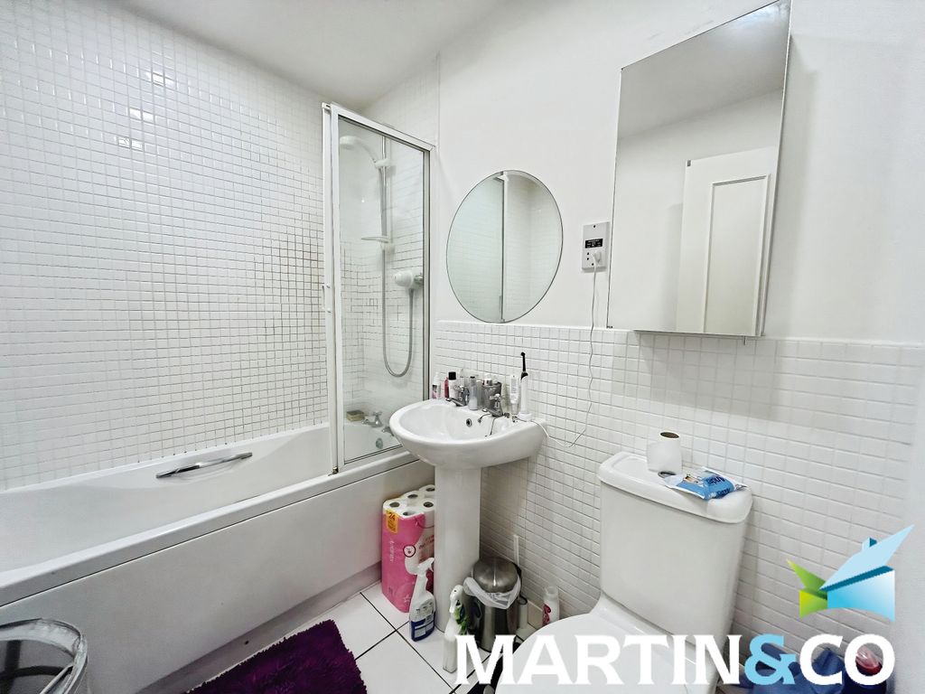 Additional image 6 of 1 bed flat for saleParklands Manor, Tuke Grove, Wakefield, West Yorkshire WF1