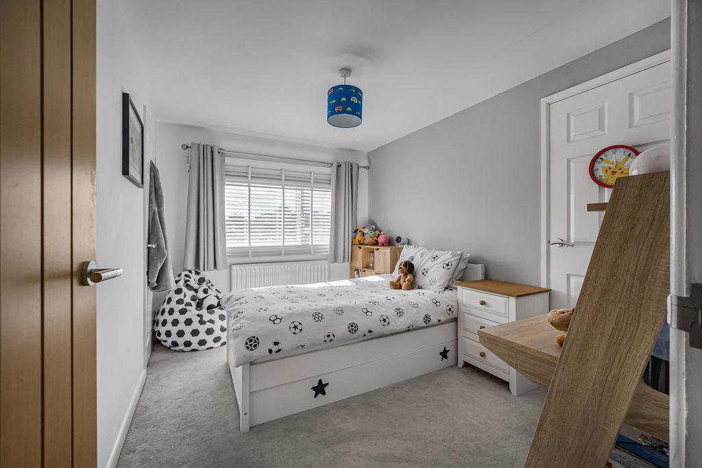 Additional image 26 of 4 bed semi-detached house for saleWhiterock Avenue, Pontypridd CF37
