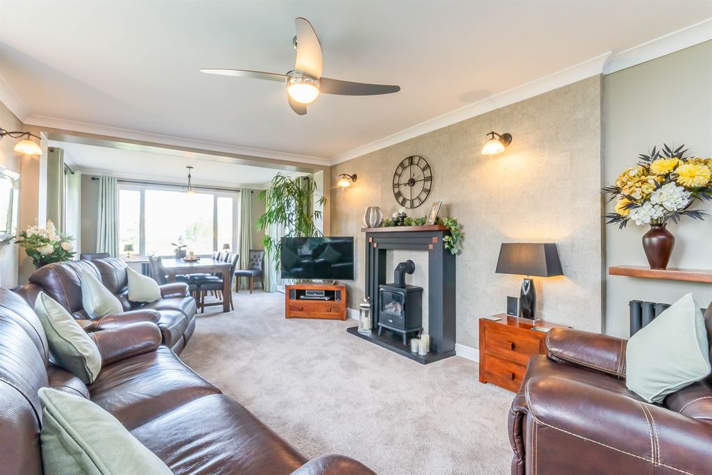 Additional image 7 of 4 bed property for saleBeeleigh Road, Maldon CM9