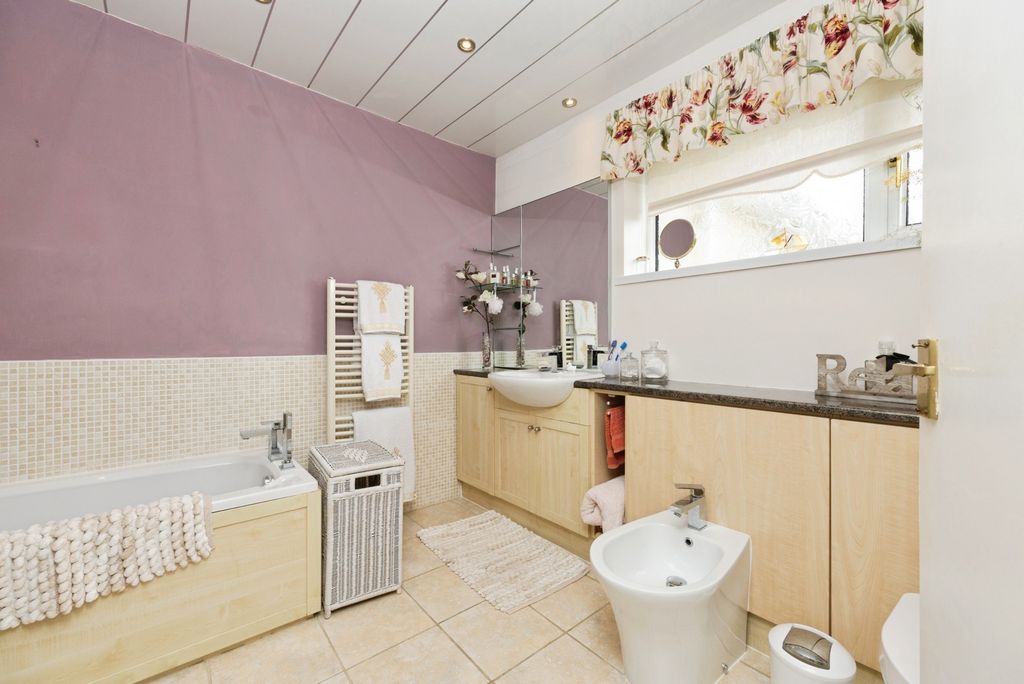 Additional image 12 of 4 bed bungalow for saleLongmeadows, Ponteland, Newcastle Upon Tyne, Northumberland NE20