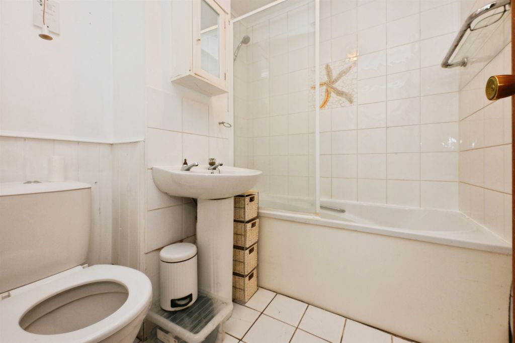 Additional image 10 of 1 bed maisonette for saleThe Paddock, Bishop's Stortford CM23
