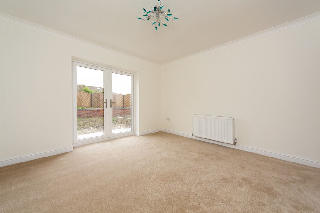 Additional image 11 of 2 bed detached bungalow for saleRaby Park Road, Neston CH64