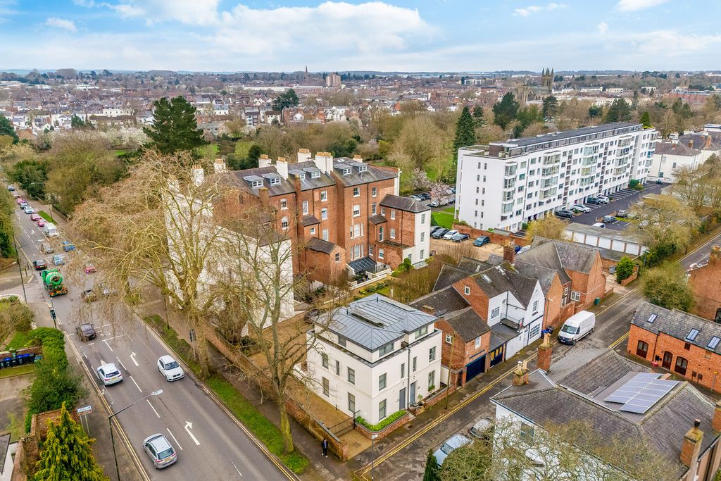 Additional image 29 of 3 bed town house for saleRosefield Street, Leamington Spa, Warwickshire CV32
