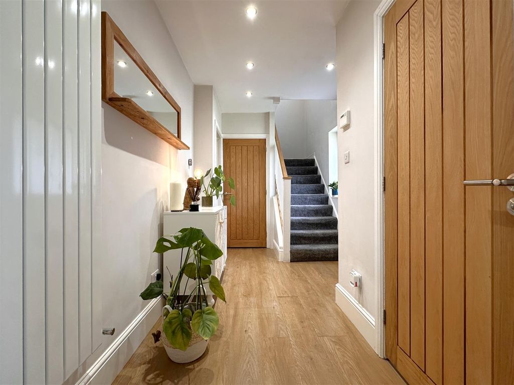 Additional image 5 of 4 bed detached house for saleBeacon Heights, Newark NG24