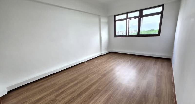 589B Montreal Drive photo 3