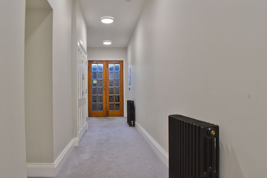 Additional image 11 of 2 bed flat for saleBalderton Gate, Newark NG24