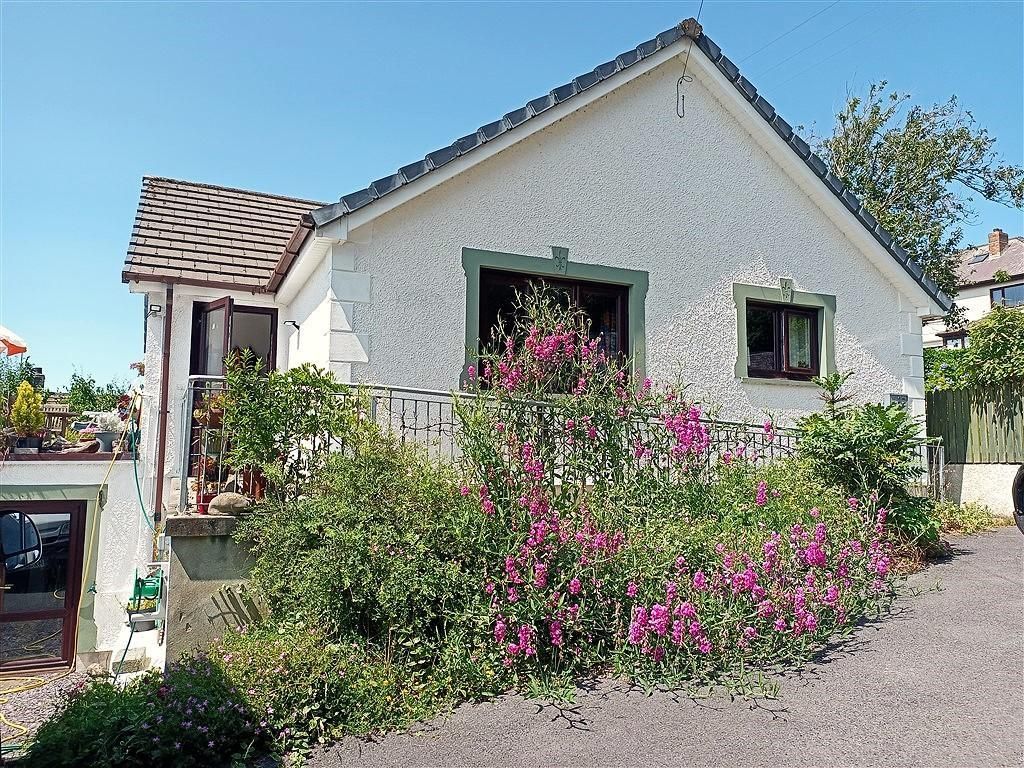 Additional image 4 of 3 bed detached bungalow for saleAdpar, Newcastle Emlyn, Ceredigion SA38