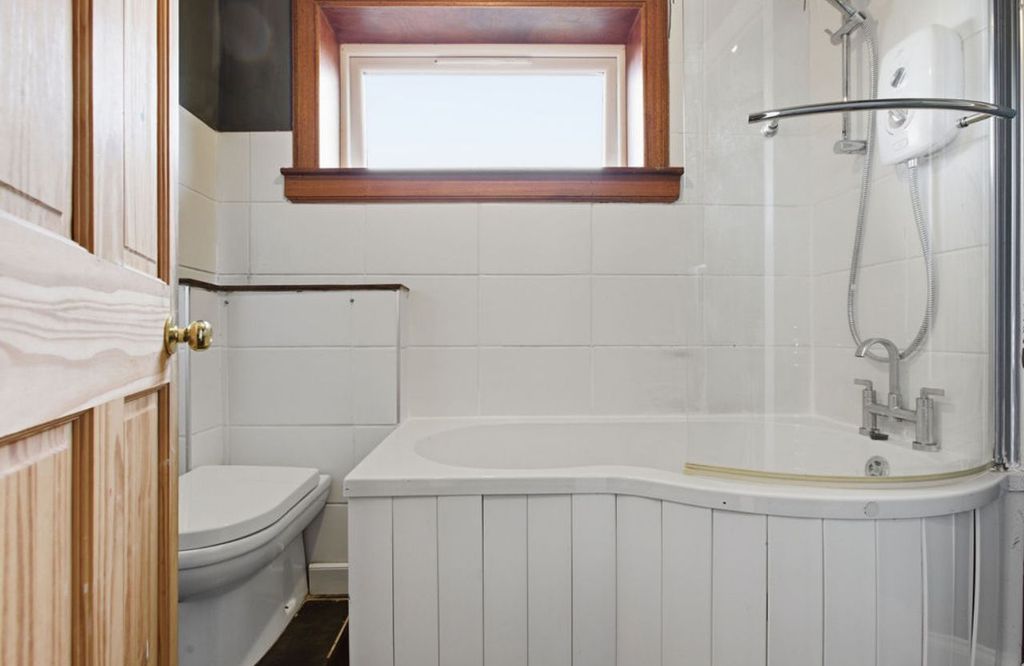 Additional image 12 of 3 bed semi-detached house for saleArdvreck Place, Carron, Falkirk FK2