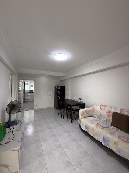 37 Jalan Rumah Tinggi