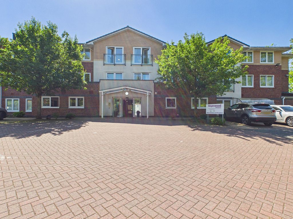 2 bed flat for saleHeyeswood, Haydock WA11