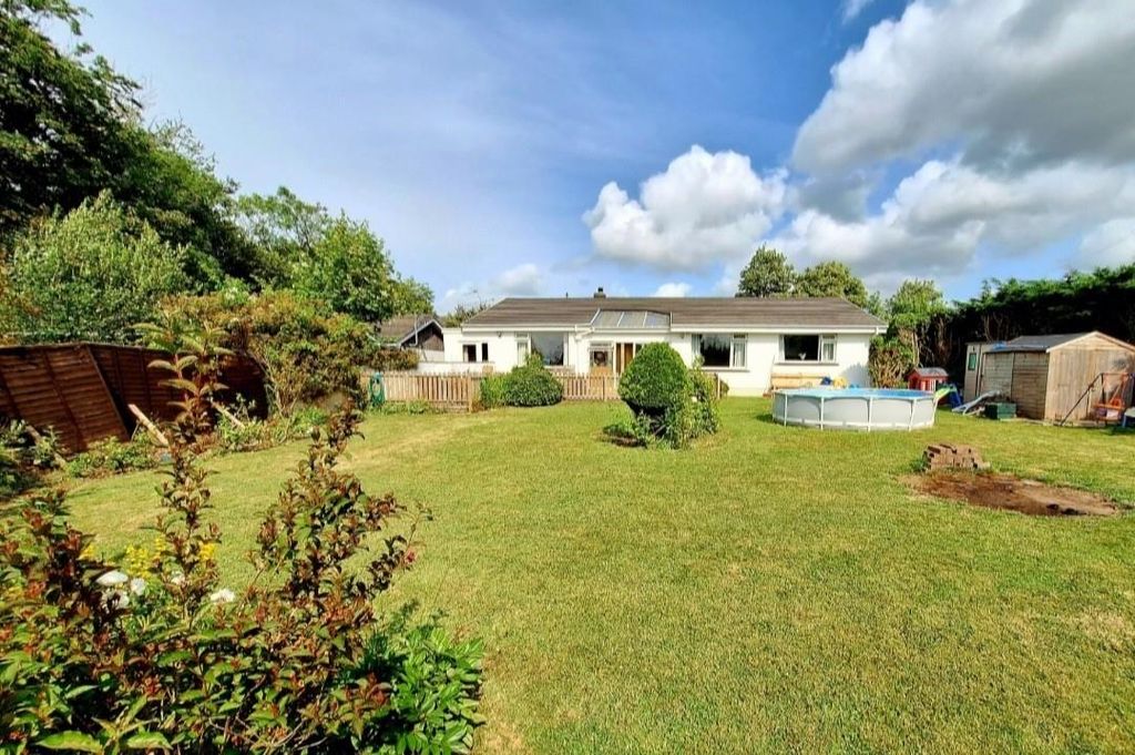 6 bed detached bungalow for saleRedstone Road, Narberth SA67