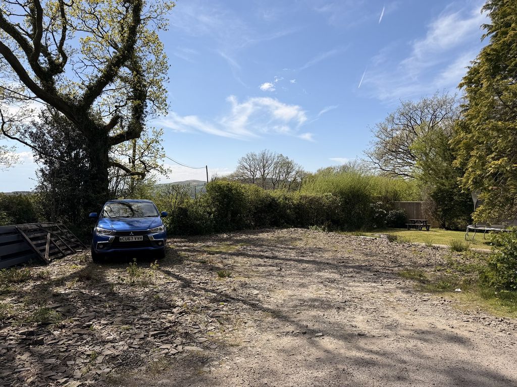 Additional image 14 of 3 bed detached house for saleLlanddeusant, Llangadog, Carmarthenshire. SA19