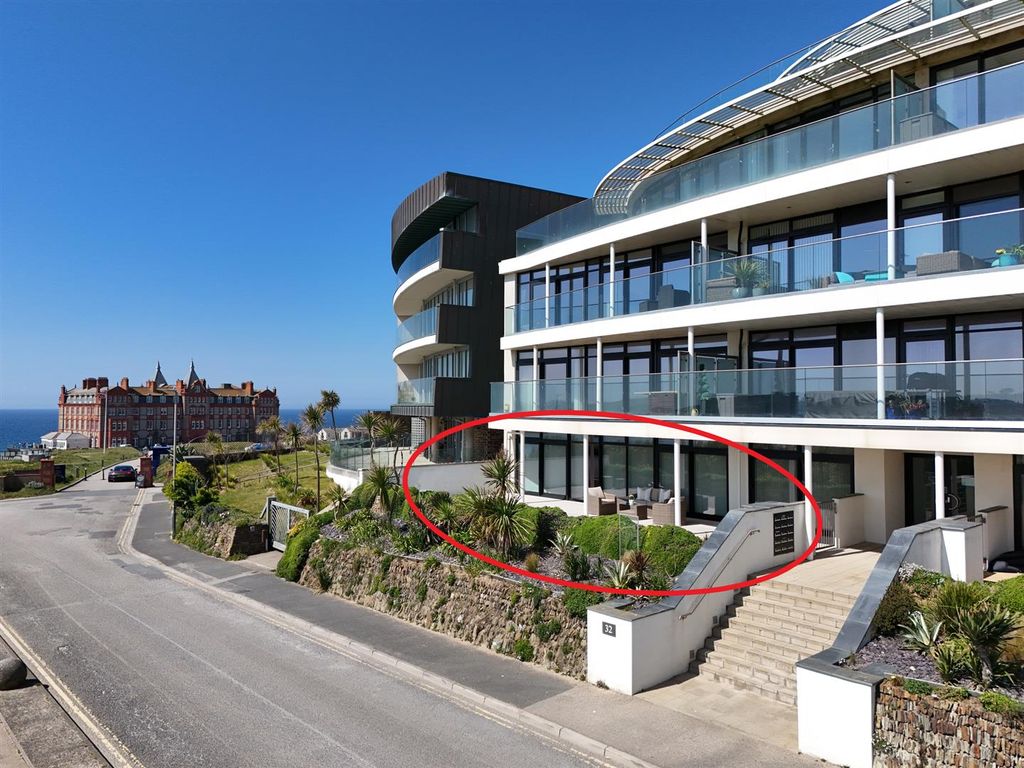 3 bed flat for saleHeadland Road, Newquay TR7