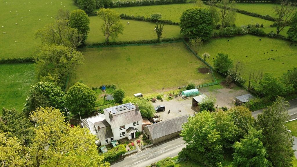3 bed farm for salePrengwyn, Llandysul SA44