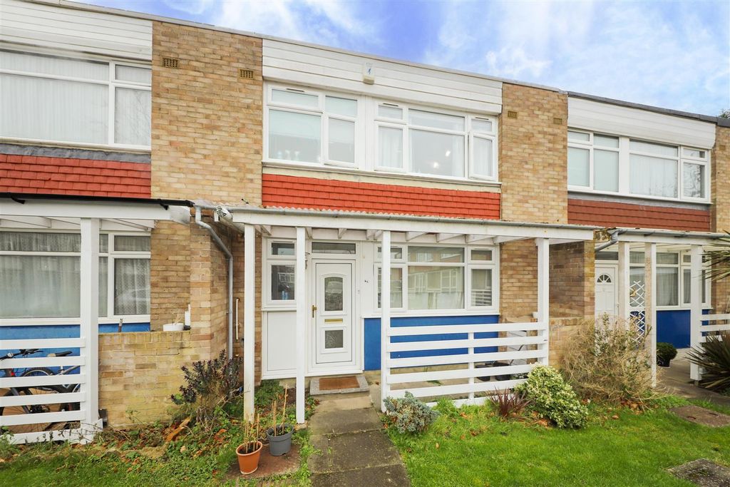 3 bed terraced house for saleNursery Road, Pinner HA5