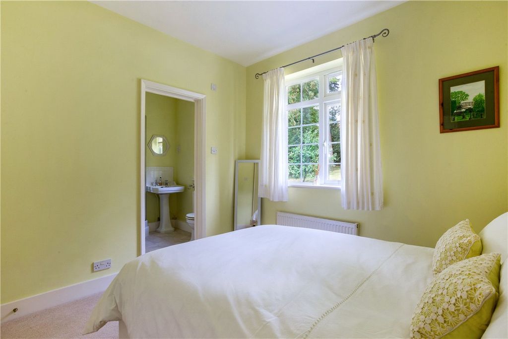 Additional image 17 of 6 bed detached house for saleBath Road, Marlborough, Wiltshire SN8