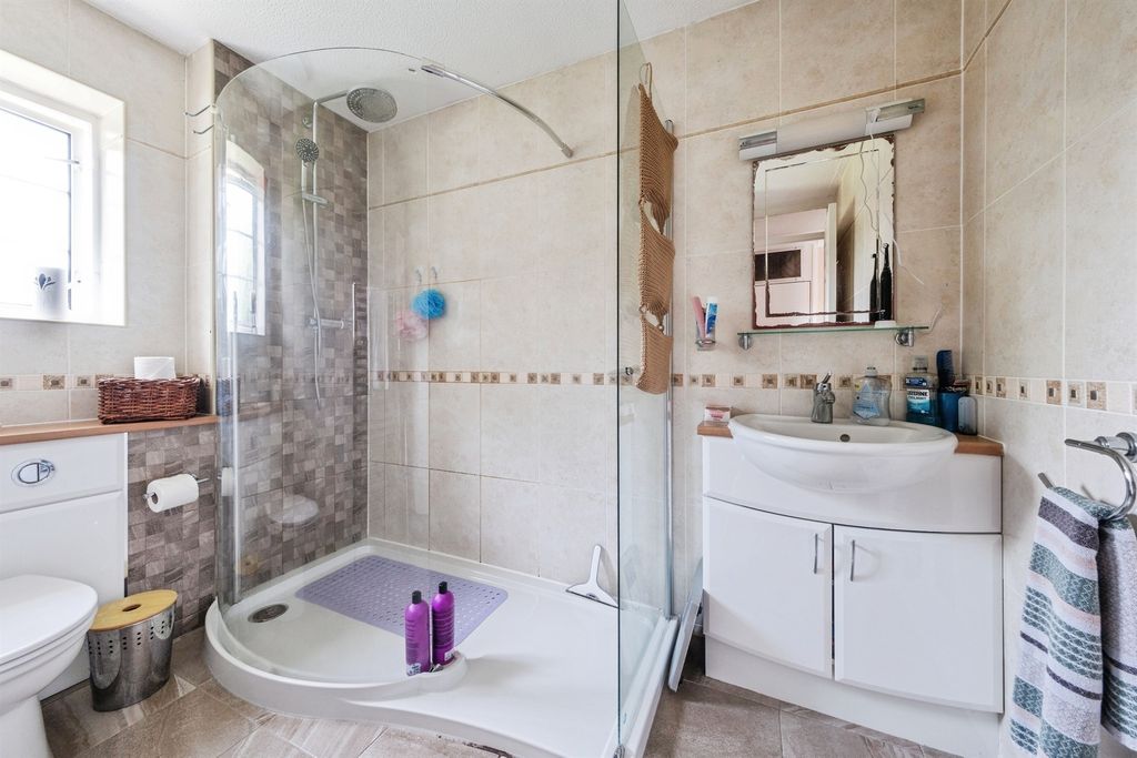Additional image 15 of 4 bed detached house for saleHemingway Close, Newport Pagnell MK16