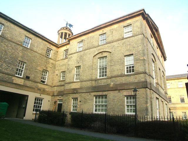 1 bed flat for saleChaloner Grove, Wakefield, West Yorkshire WF1