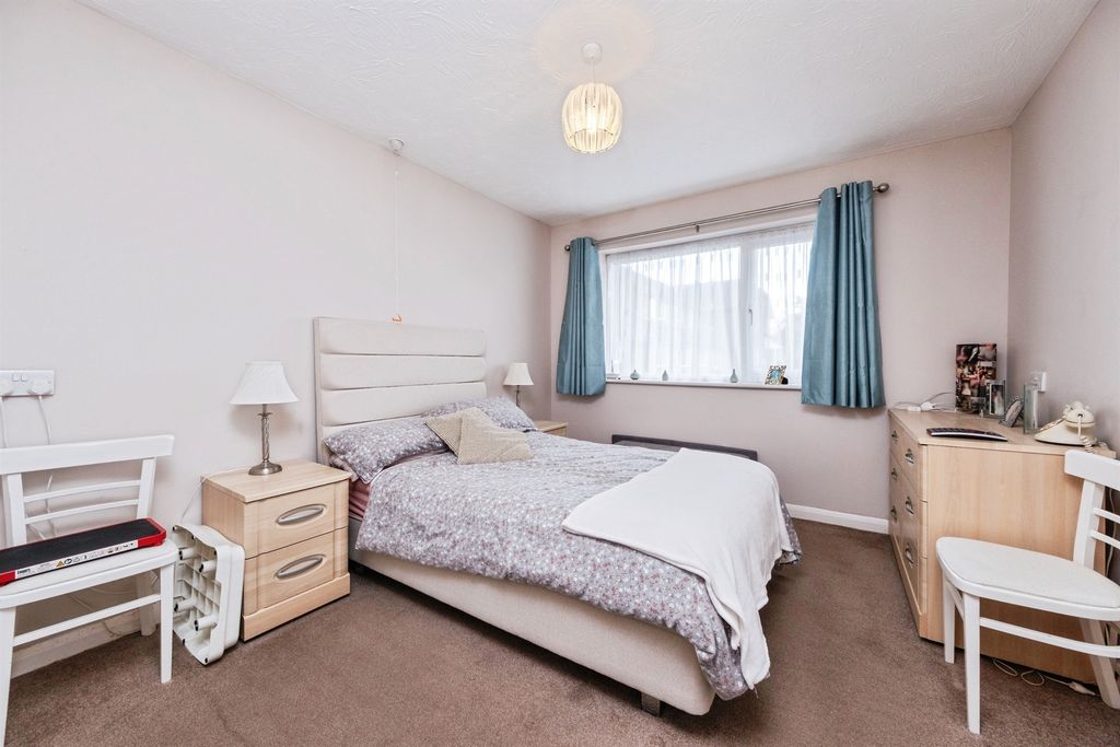 Additional image 8 of 2 bed flat for saleRuskin Court, Newport Pagnell MK16