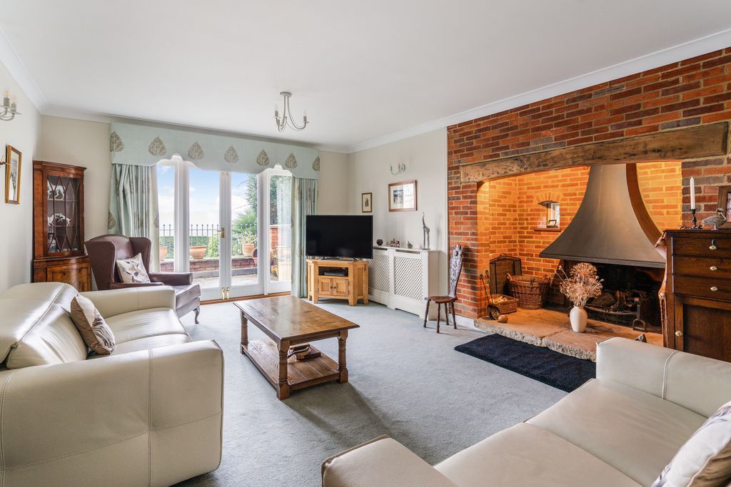 Additional image 2 of 5 bed detached house for saleSpinfield Lane West, Marlow SL7