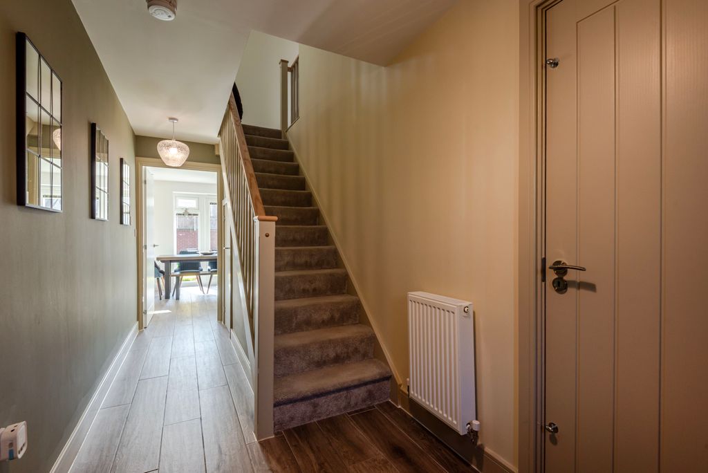 Additional image 5 of 4 bed detached house for saleAtkinson Drive, Macclesfield, Cheshire SK10