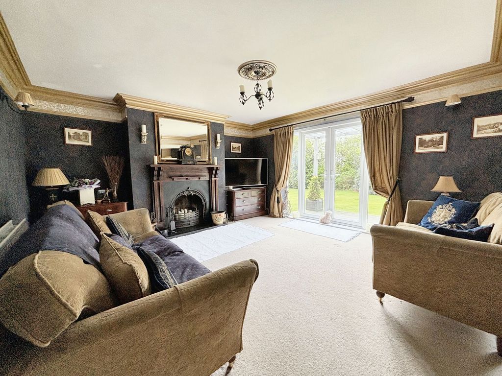 Additional image 10 of 5 bed farmhouse for saleManchester Road, Swinton M27