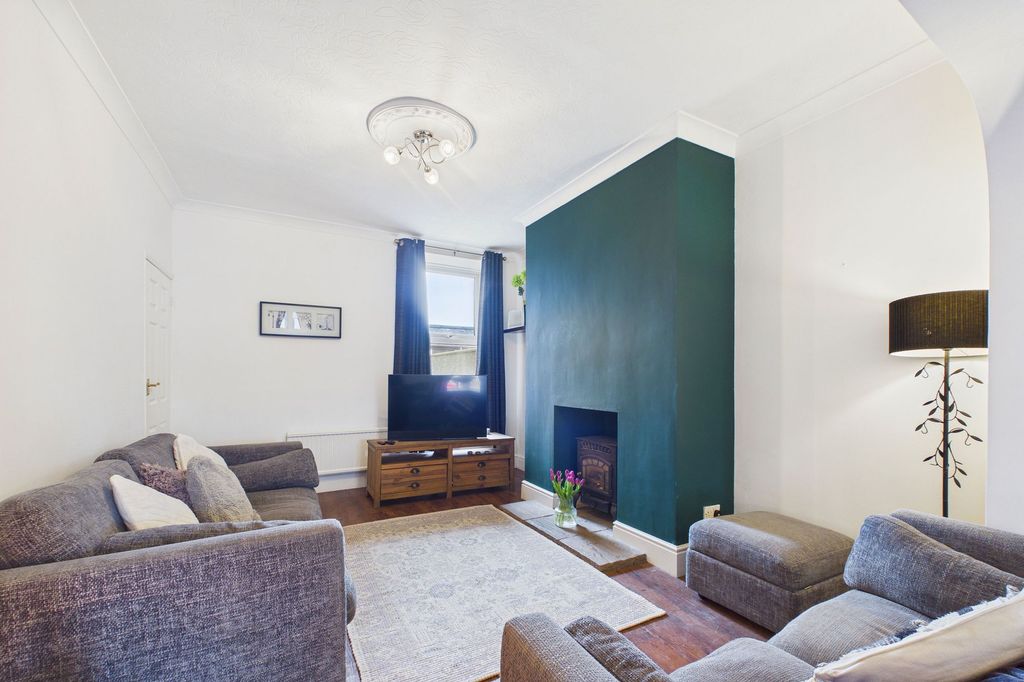 4 bed end terrace house for saleMain Road, Seaton CA14