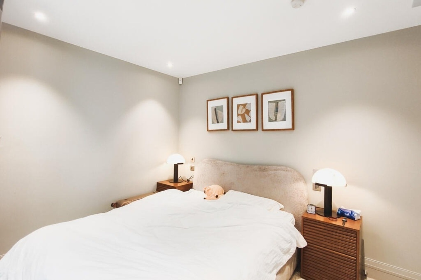 1 Bed Flat, Strand, WC2R, N1 7GU photo 3