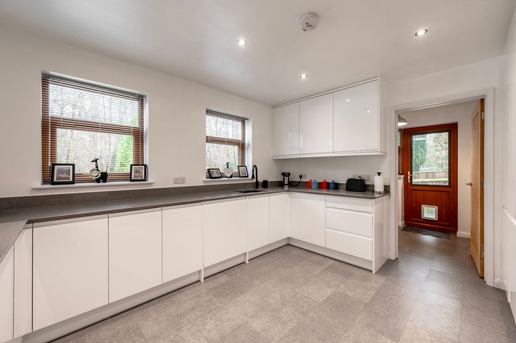 Additional image 15 of 6 bed detached house for saleChestnut Avenue, Oulton Broad NR32