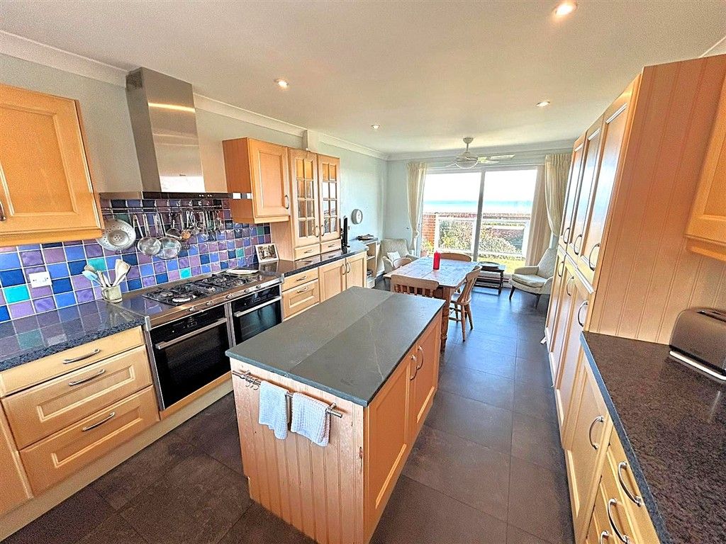 4 bed detached house for saleCoast Road, Littlestone, New Romney, Kent TN28