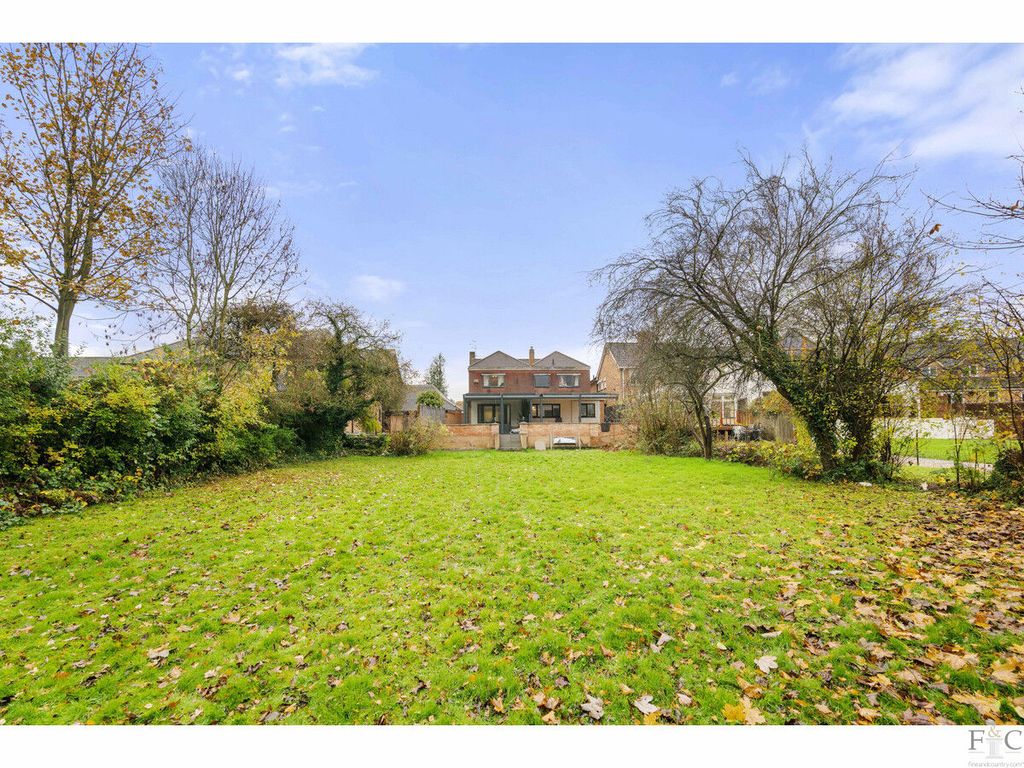 Additional image 25 of 6 bed detached house for saleThe Fairway, Oadby LE2