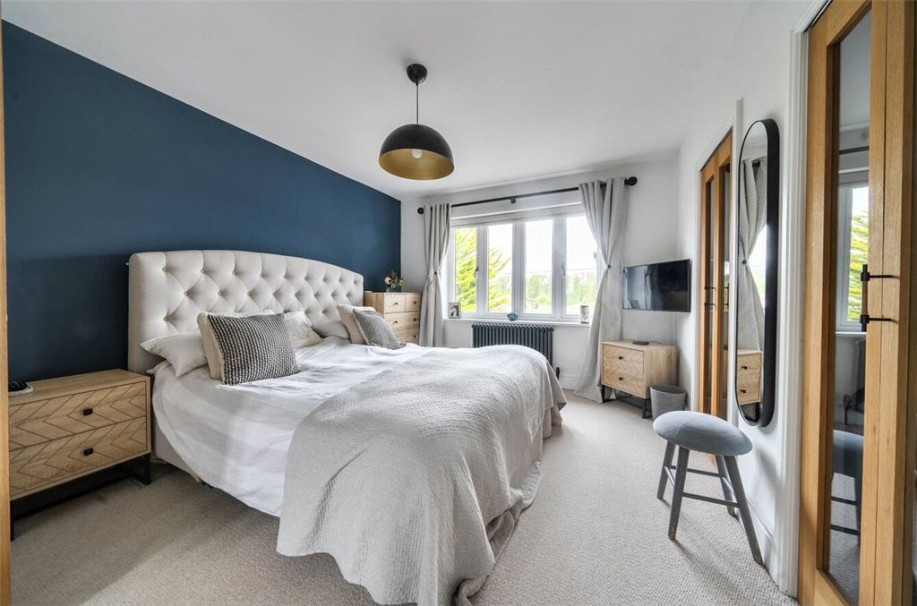 Additional image 14 of 4 bed detached house for saleElcot Lane, Marlborough, Wiltshire SN8