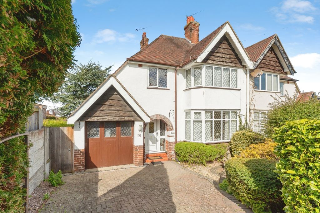 3 bed semi-detached house for saleNorman Drive, Prestatyn, Norman Drive, Prestatyn LL19