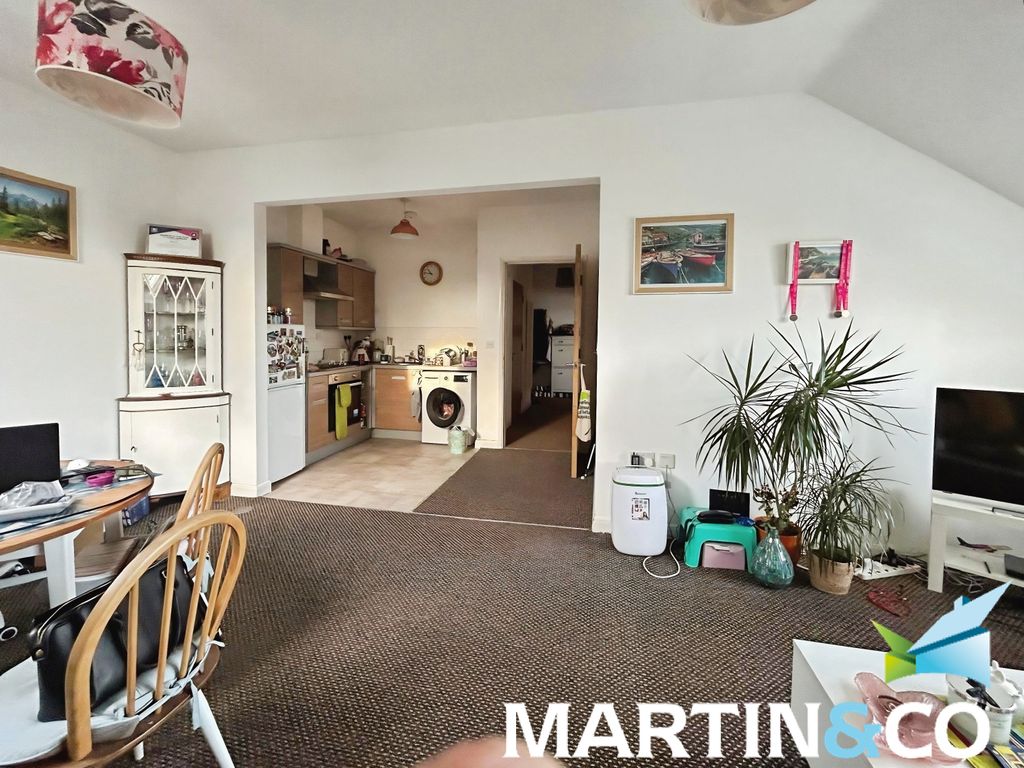 Additional image 4 of 2 bed flat for saleHuntsman House, Dalefield Road, Normanton, West Yorkshire WF6