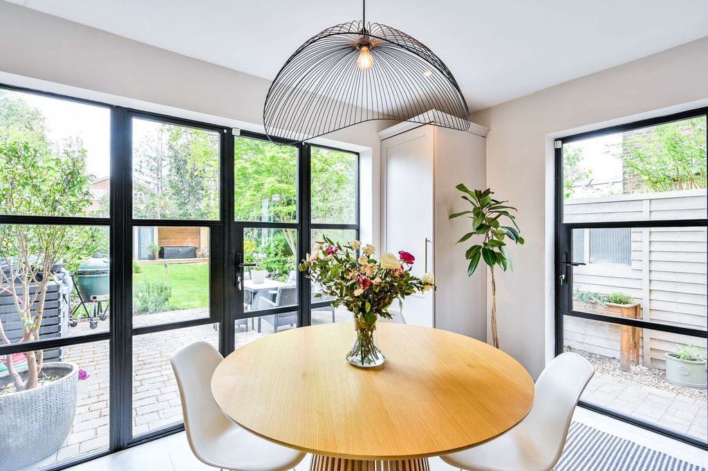 Additional image 10 of 5 bed semi-detached house for saleChestnut Grove, New Malden KT3