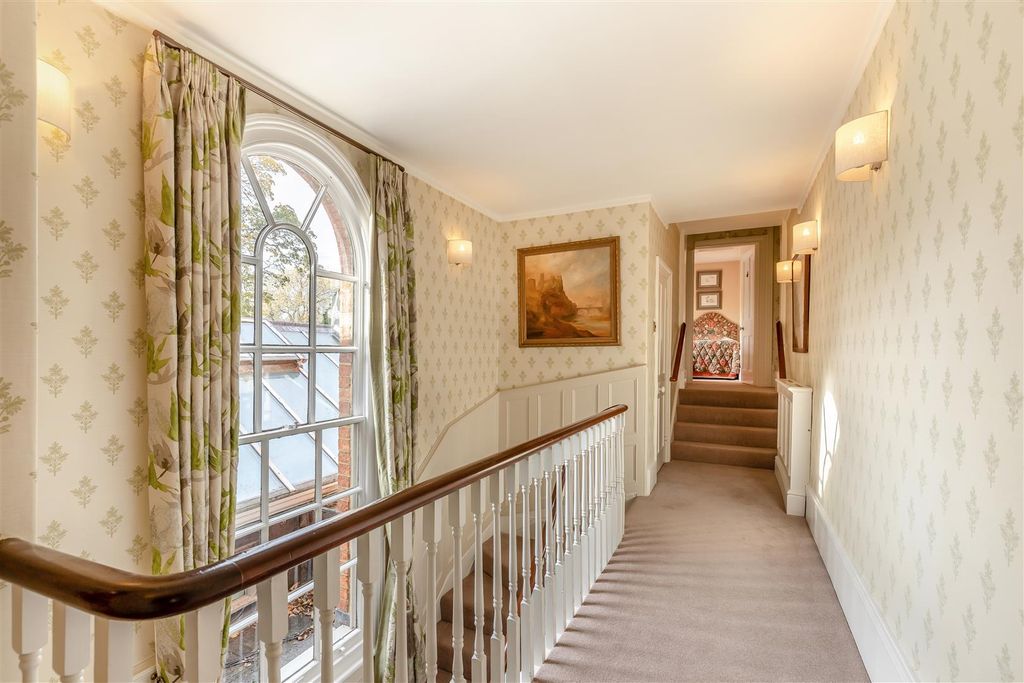 Additional image 15 of 6 bed detached house for saleMill Lane, Newport Pagnell MK16