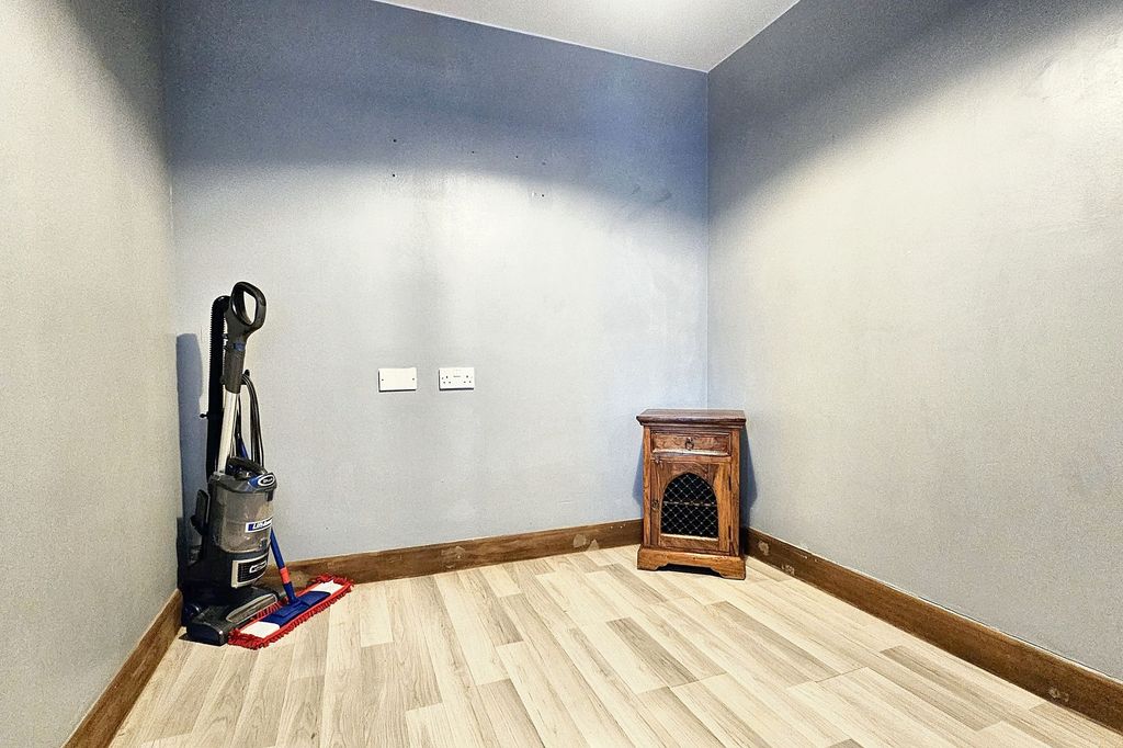 Additional image 8 of 1 bed flat for saleWeston Way, Newmarket CB8