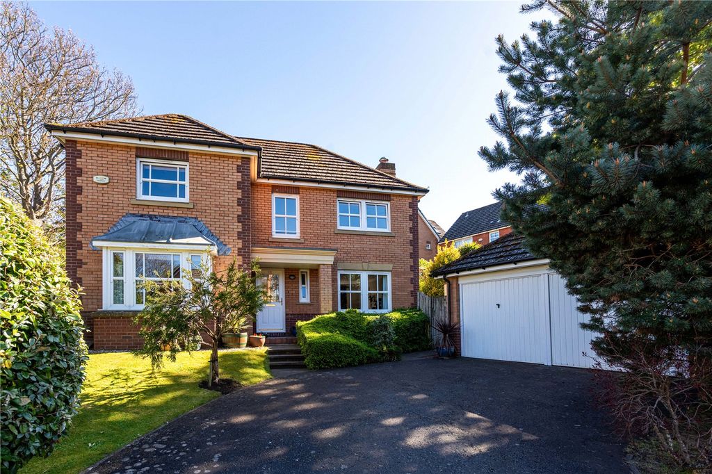 4 bed detached house for sale13 Trainer's Brae, North Berwick, East Lothian EH39