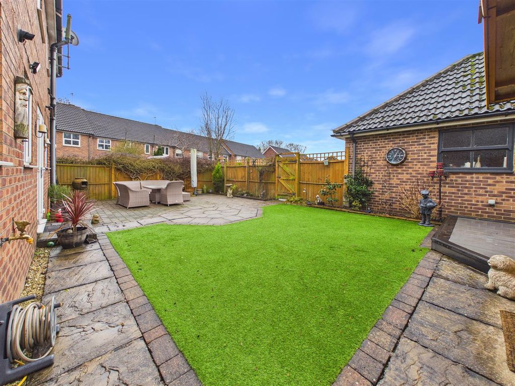 Additional image 3 of 5 bed detached house for saleThe Ridings, North Ferriby HU14