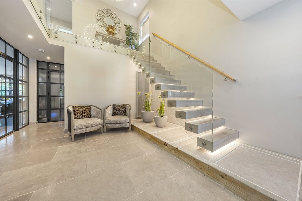 Additional image 8 of 4 bed link detached house for saleHollington Crescent, New Malden KT3