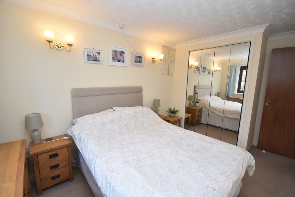 Additional image 10 of 2 bed flat for saleSt Johns Park, Whitchurch SY13