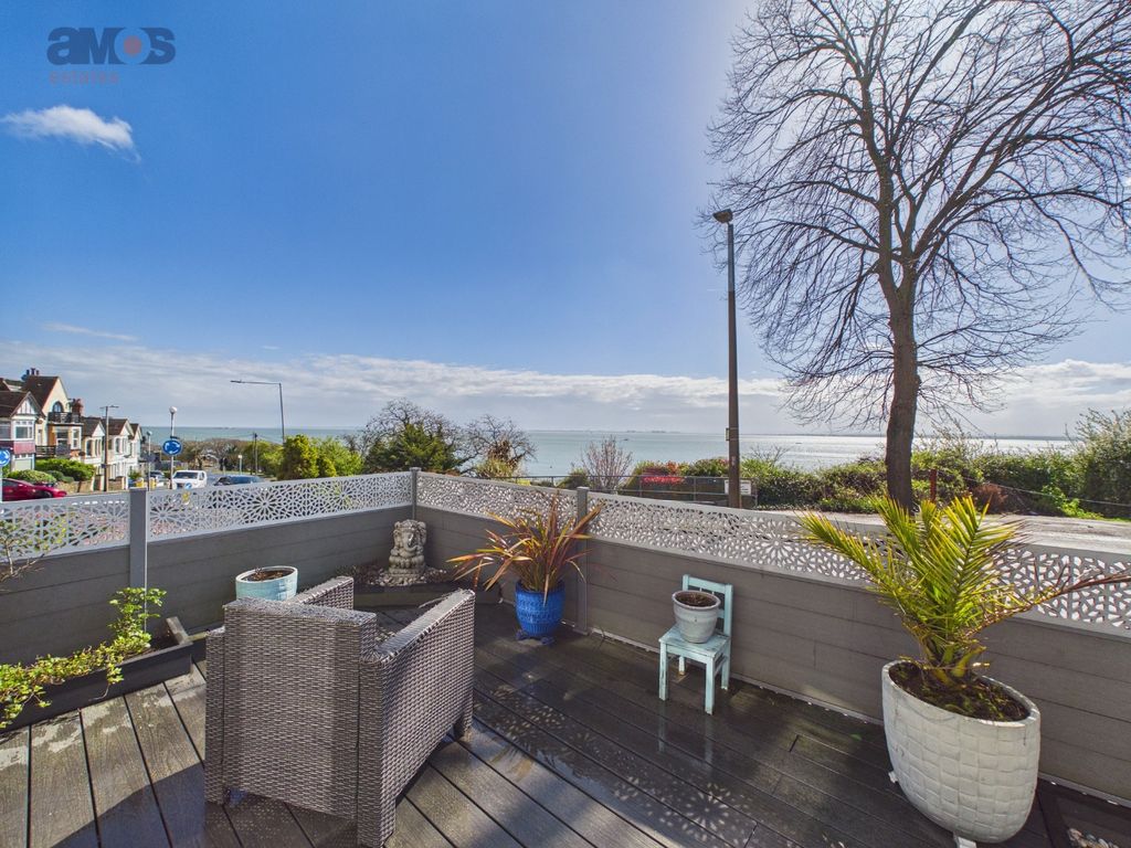 Additional image 19 of 2 bed flat for saleGrand Parade, Leigh-On-Sea SS9