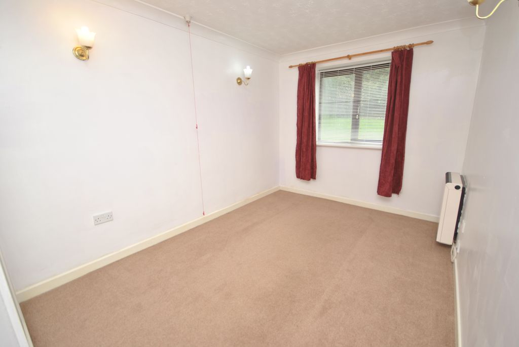 Additional image 2 of 2 bed flat for saleSt. Johns Park, Whitchurch SY13