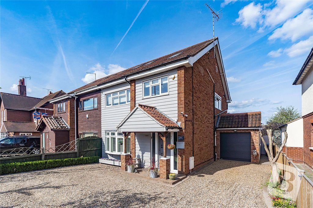 Additional image 2 of 5 bed semi-detached house for saleBrentwood Road, Ongar, Essex CM5