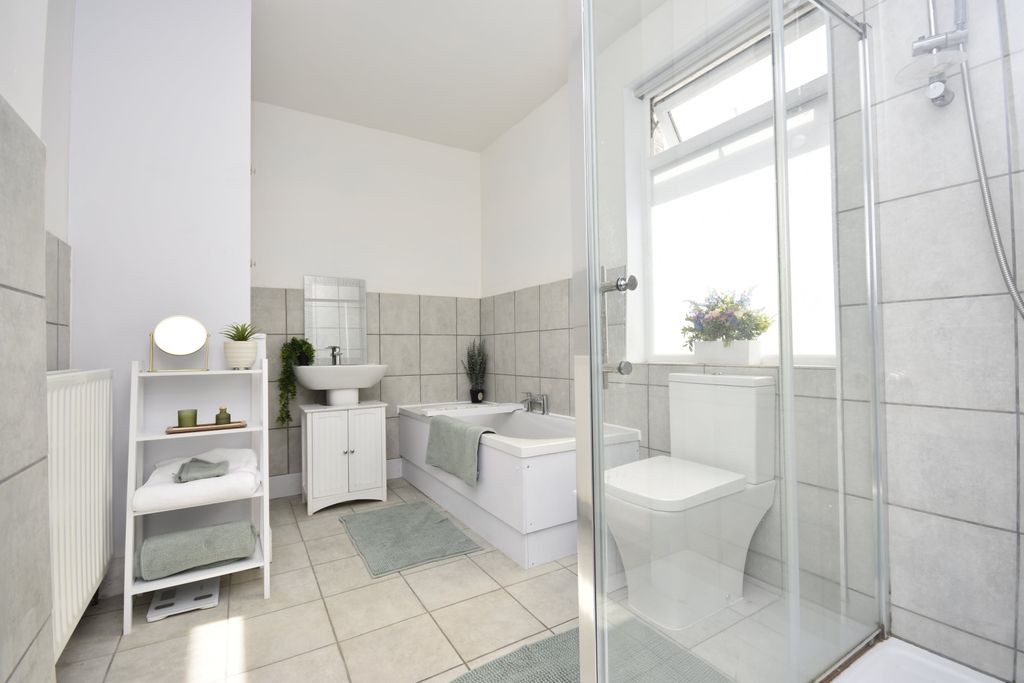 Additional image 11 of 4 bed terraced house for saleOxford Street, Margate, Kent CT9